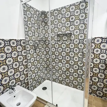 בית נופש Tirreno טראביה